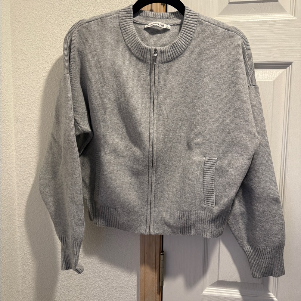 Abercrombie LuxeLoft Zip-up Cardigan - Picture 2 of 5